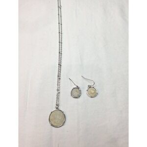 Silver Tone Gold Leaf Flake Cream Resin Pendant Necklace and Earring Set